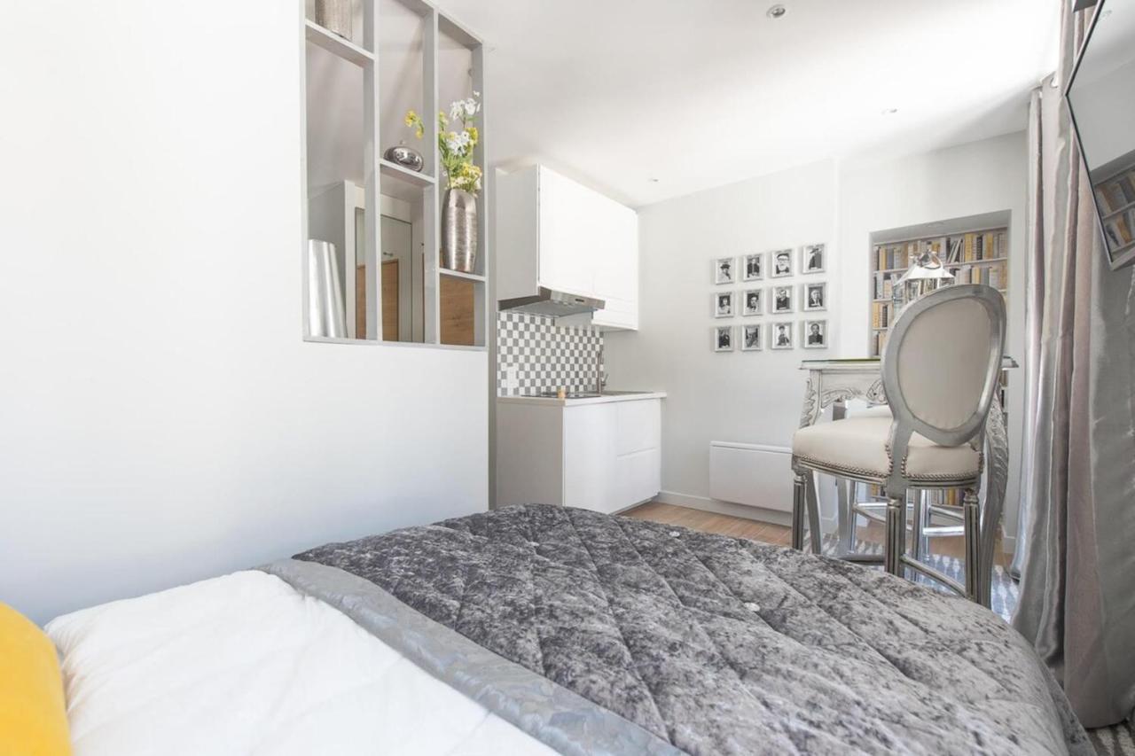 Le Petit Prince- Studio Cosy 2 Pers -Metro Valmy Λυών Εξωτερικό φωτογραφία